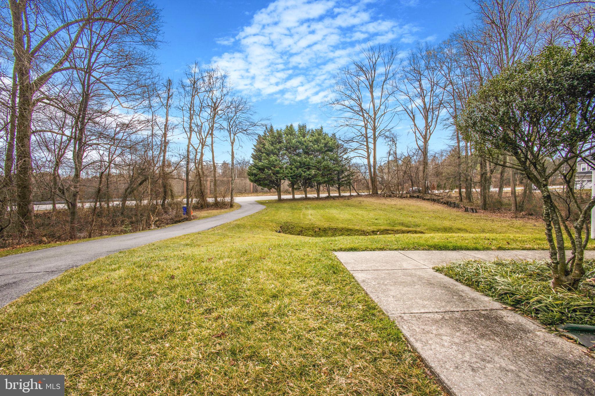 CLEMENS CROSSING - Residential