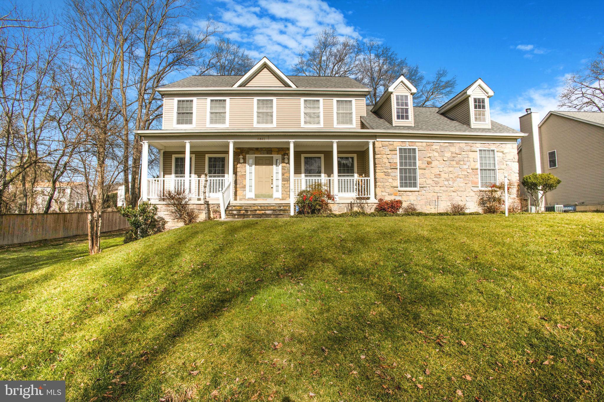 CLEMENS CROSSING - Residential