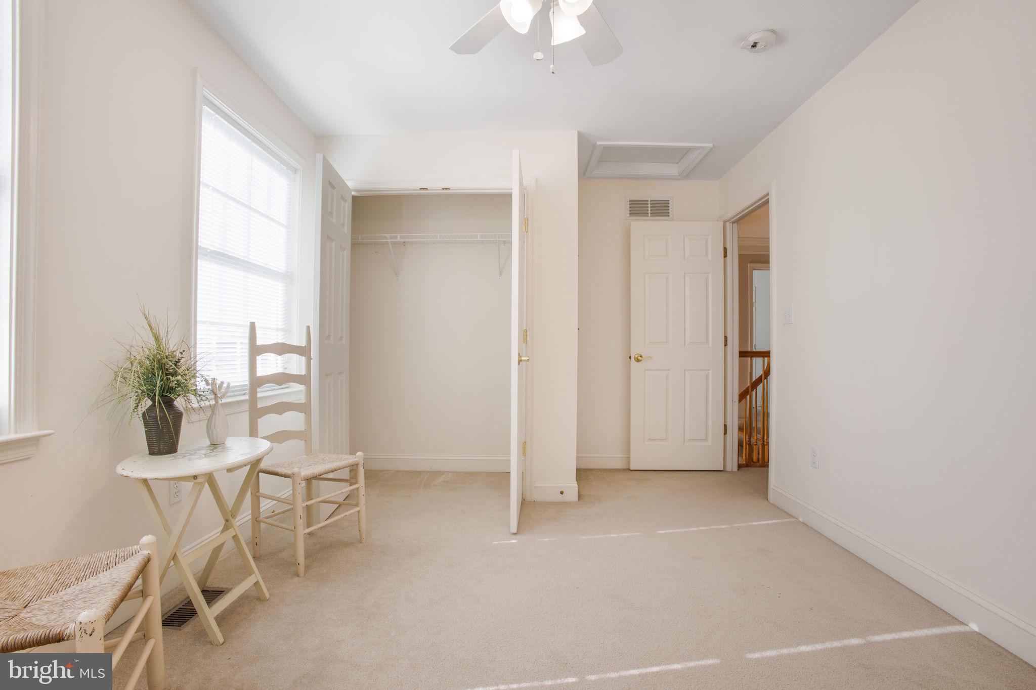 CLEMENS CROSSING - Residential