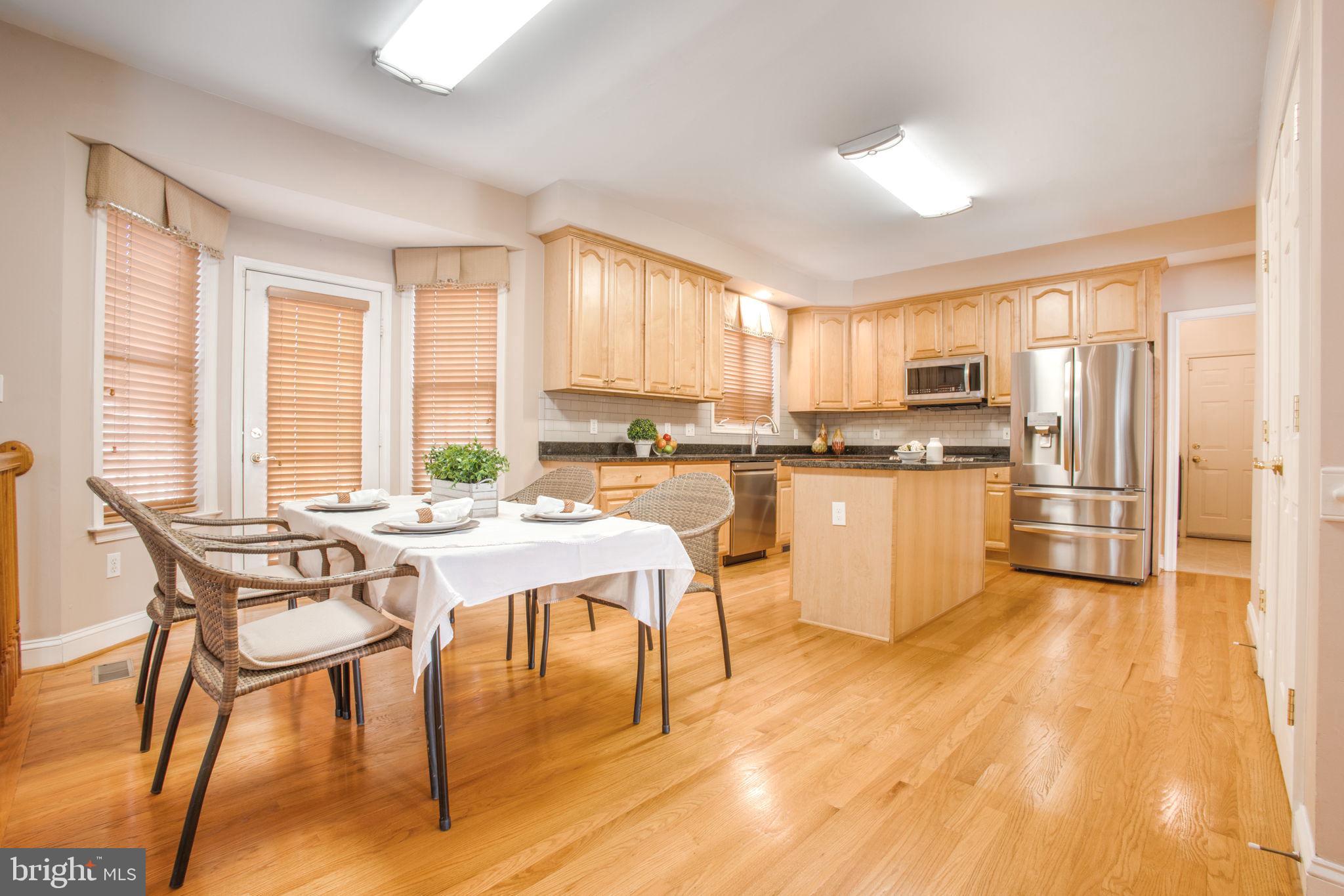 CLEMENS CROSSING - Residential