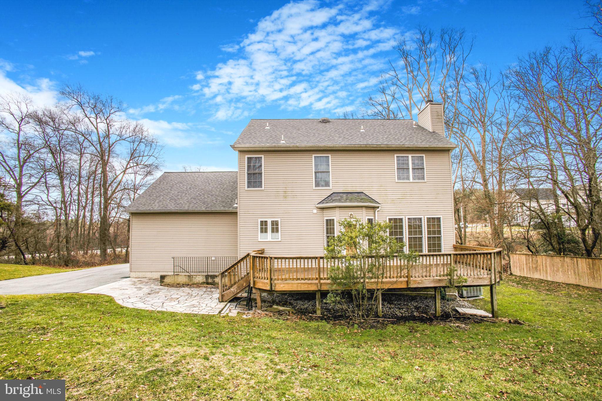 CLEMENS CROSSING - Residential