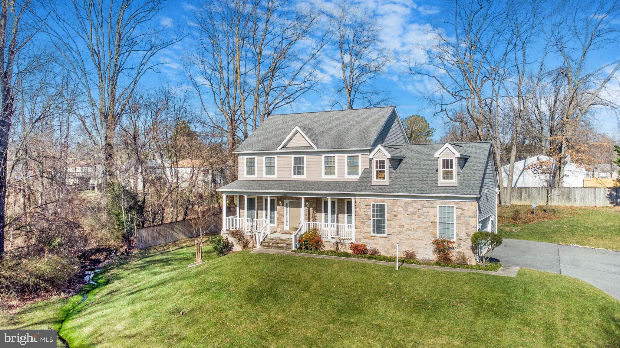 CLEMENS CROSSING - Residential