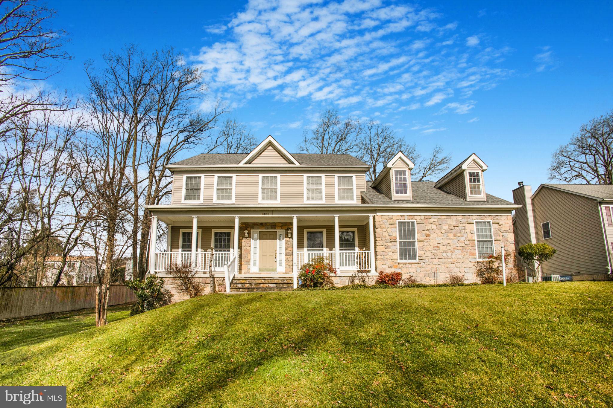 CLEMENS CROSSING - Residential