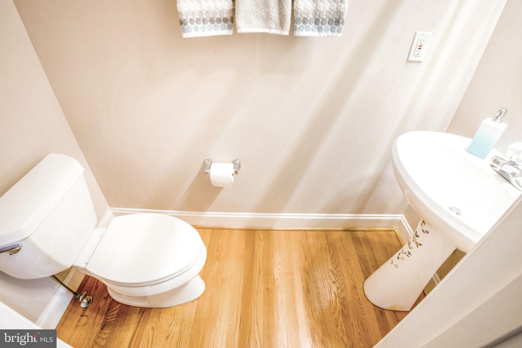 CLEMENS CROSSING - Residential