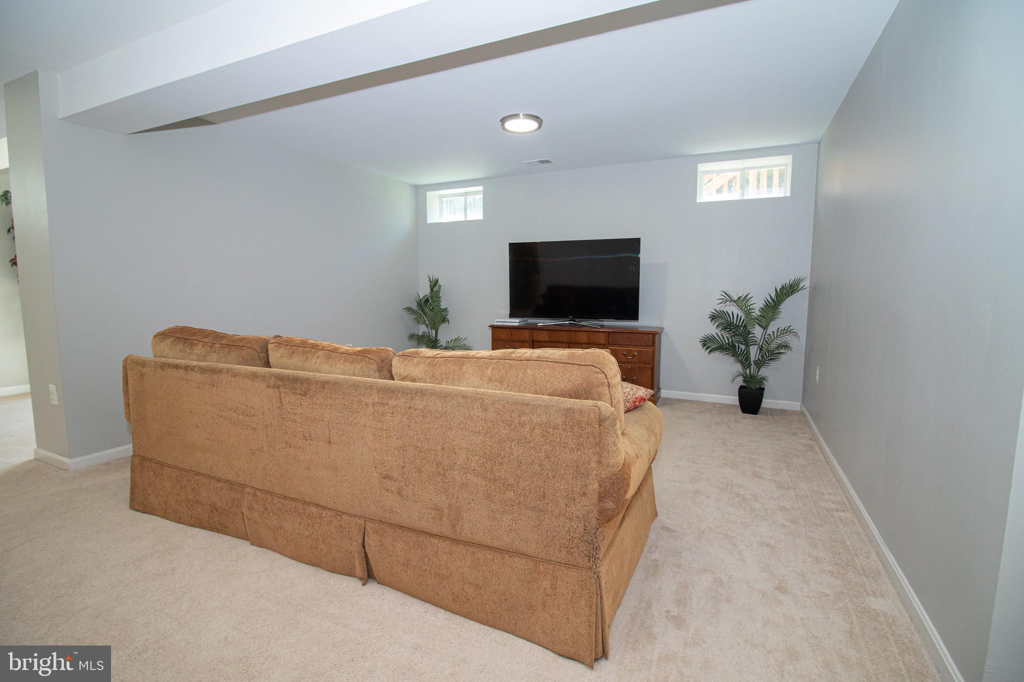 EVERGREEN MEADOWS - Residential