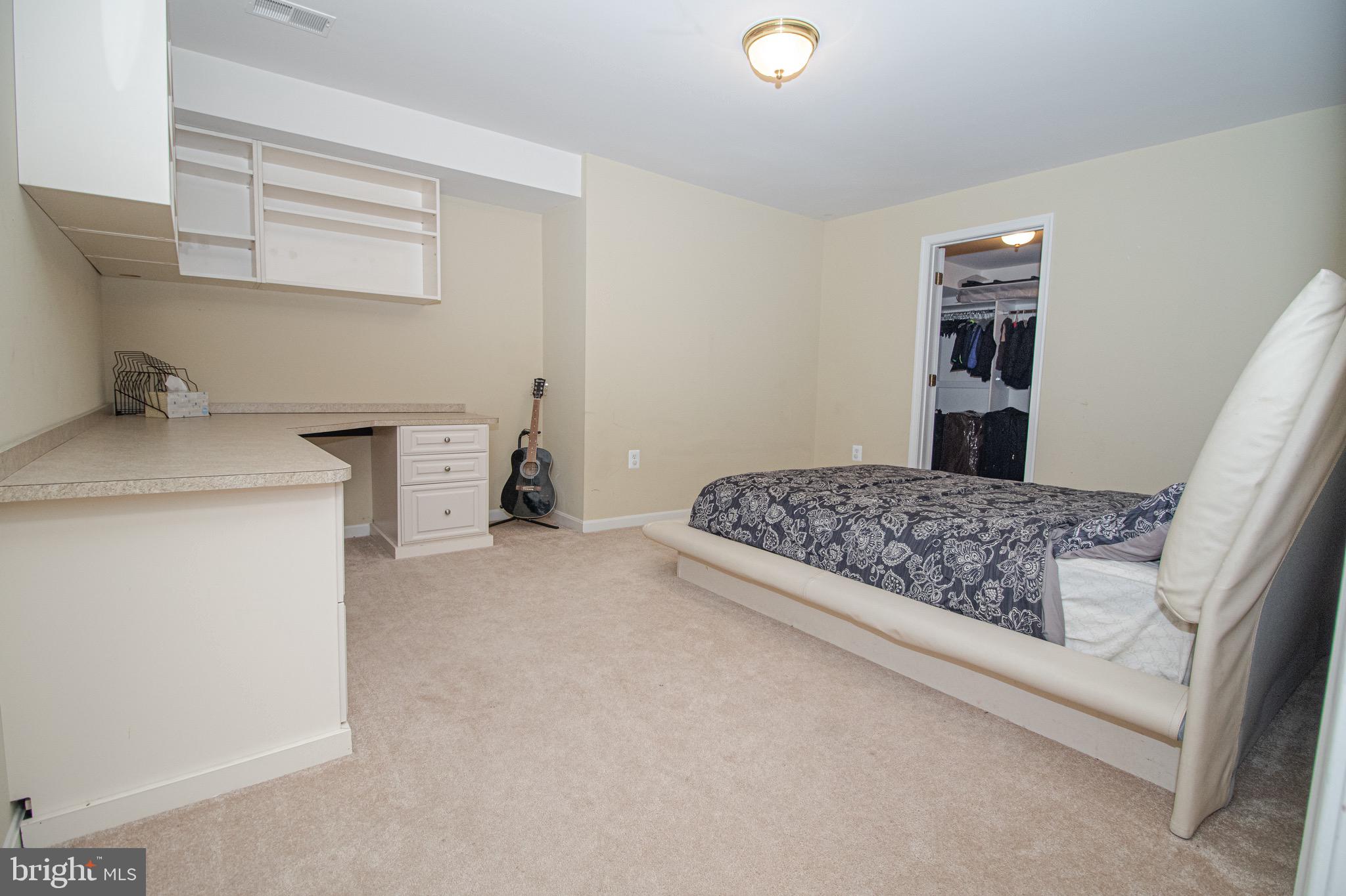 EVERGREEN MEADOWS - Residential