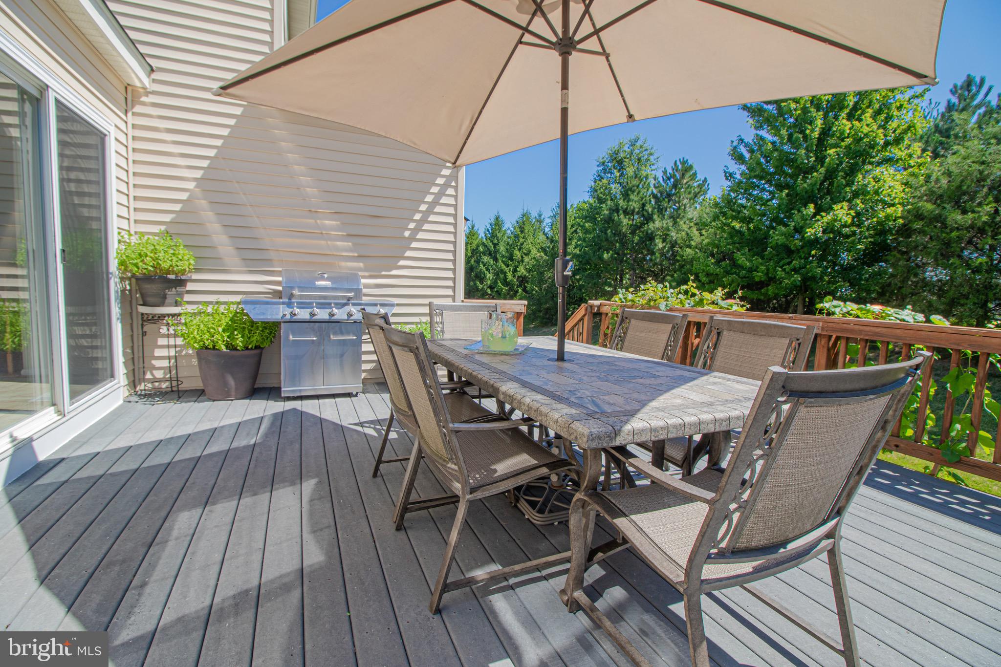 EVERGREEN MEADOWS - Residential