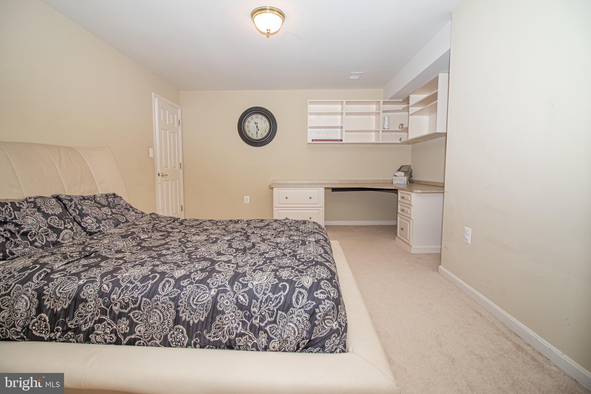 EVERGREEN MEADOWS - Residential