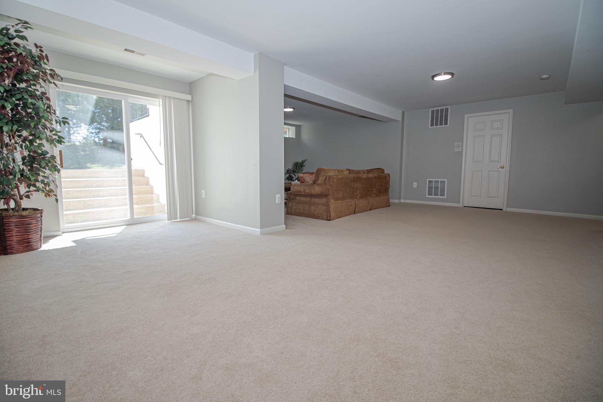 EVERGREEN MEADOWS - Residential