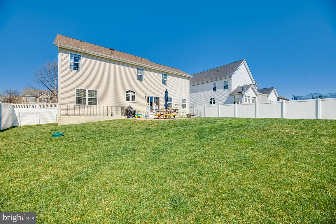 LEONARDS GRANT - Residential