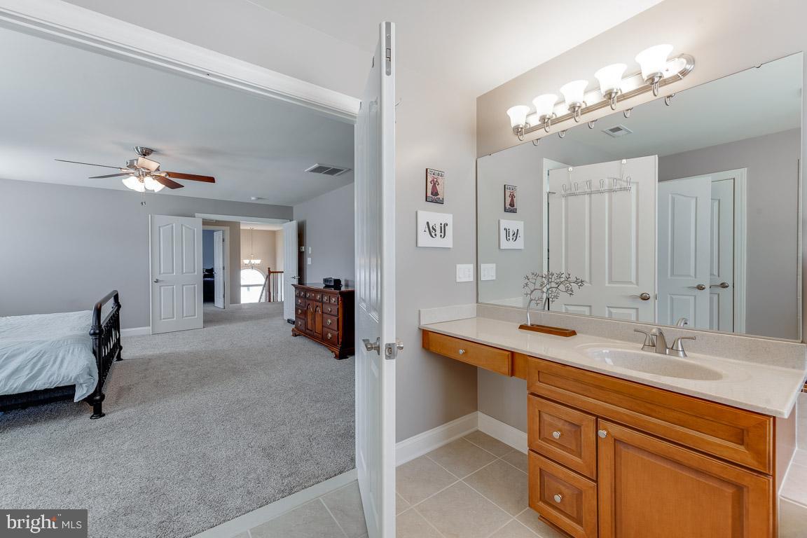 LEONARDS GRANT - Residential