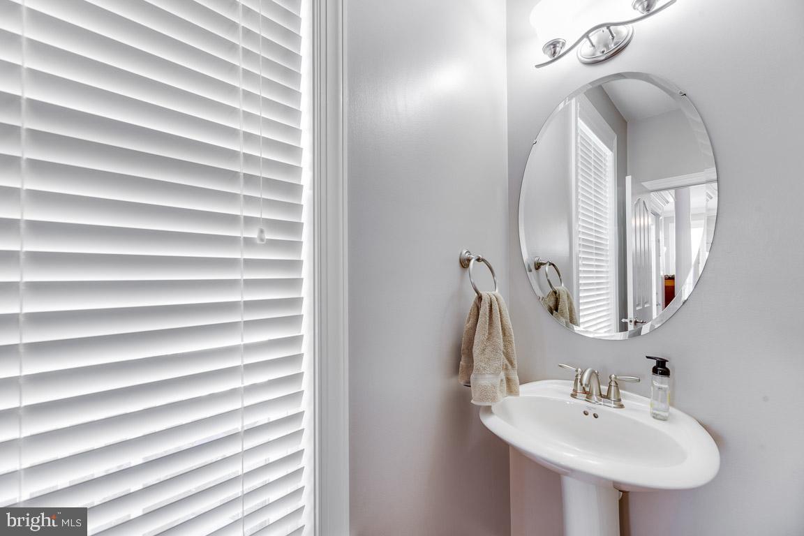 LEONARDS GRANT - Residential