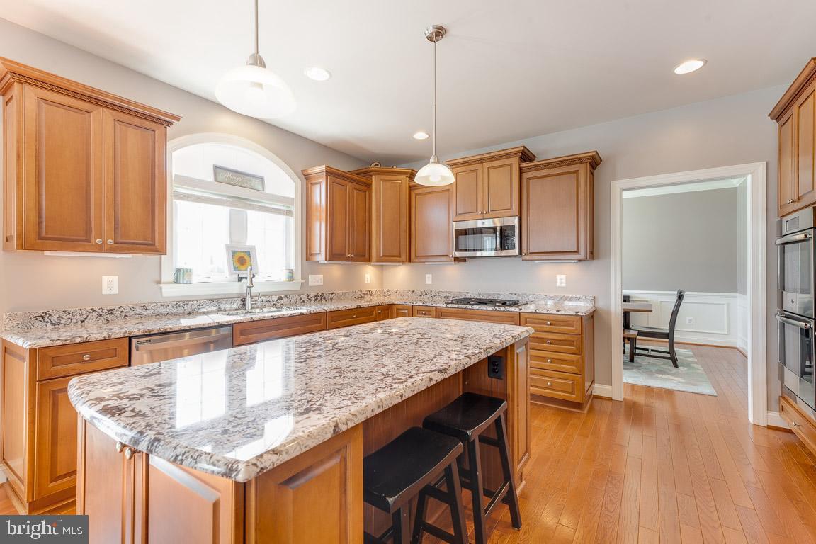 LEONARDS GRANT - Residential