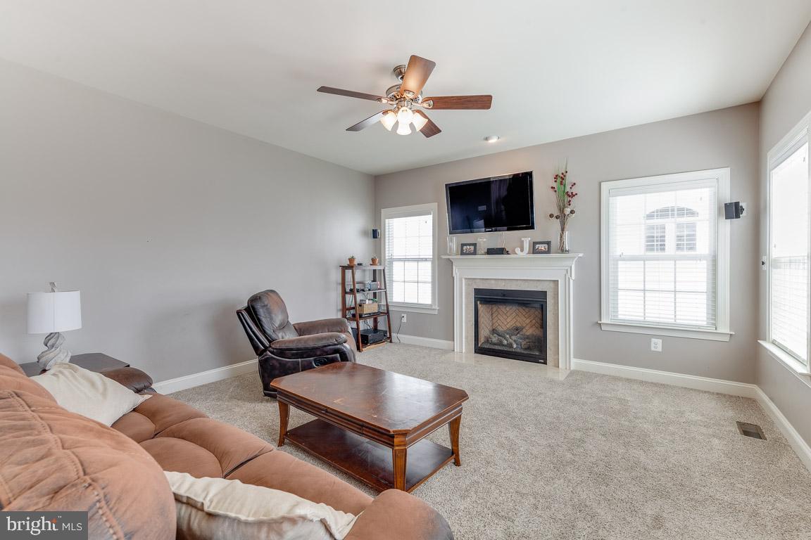 LEONARDS GRANT - Residential