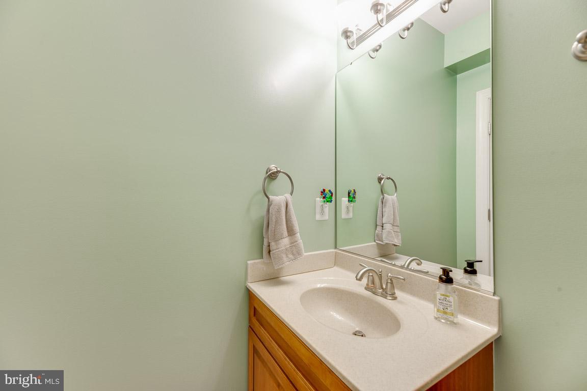 LEONARDS GRANT - Residential