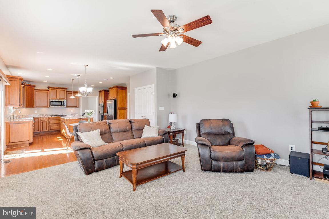 LEONARDS GRANT - Residential