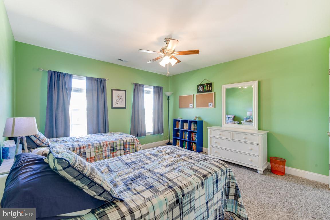 LEONARDS GRANT - Residential