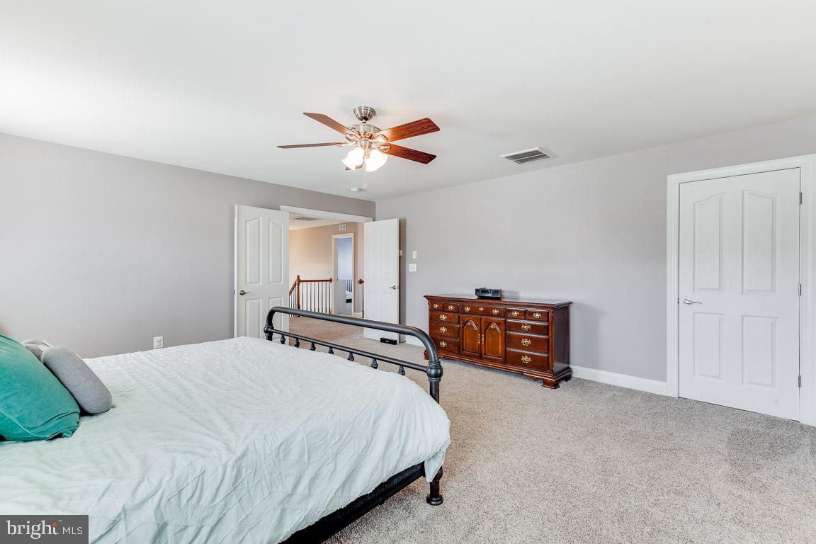 LEONARDS GRANT - Residential