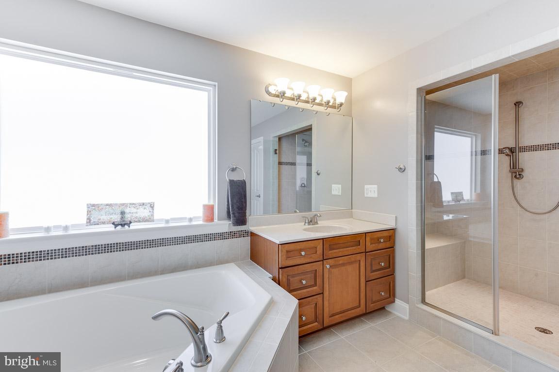 LEONARDS GRANT - Residential