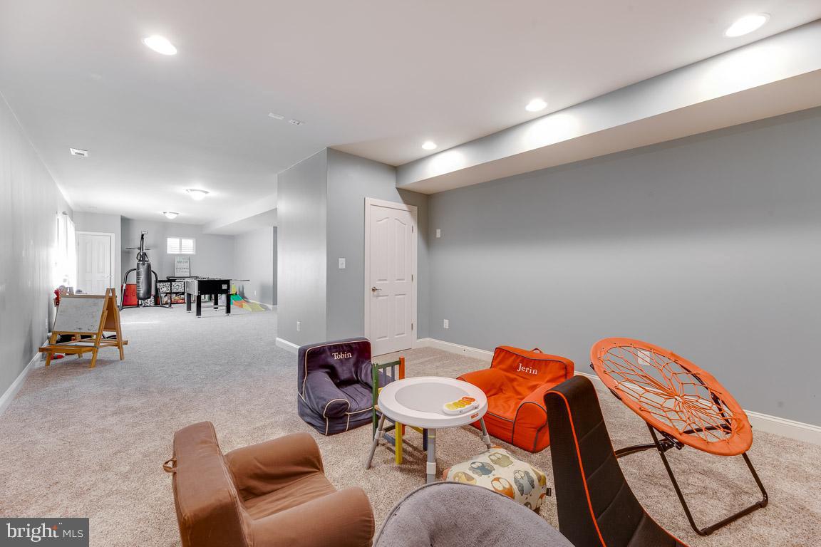 LEONARDS GRANT - Residential