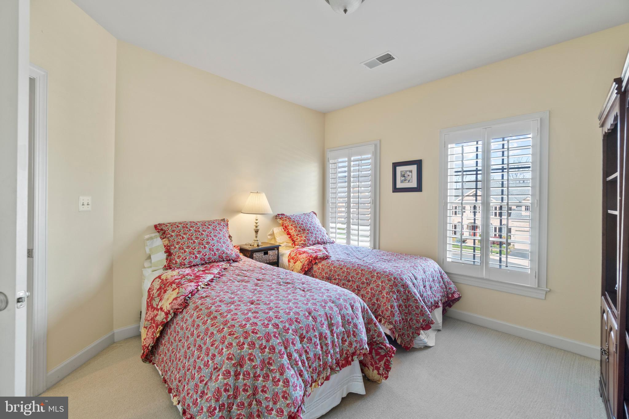 FARRCROFT - Residential