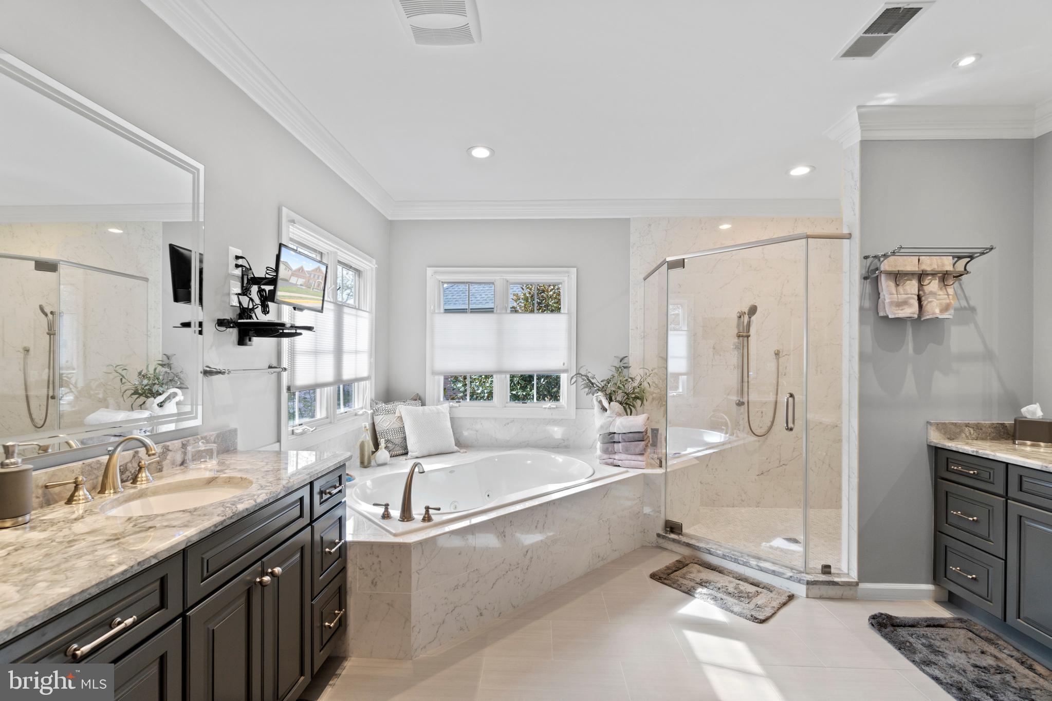 FARRCROFT - Residential