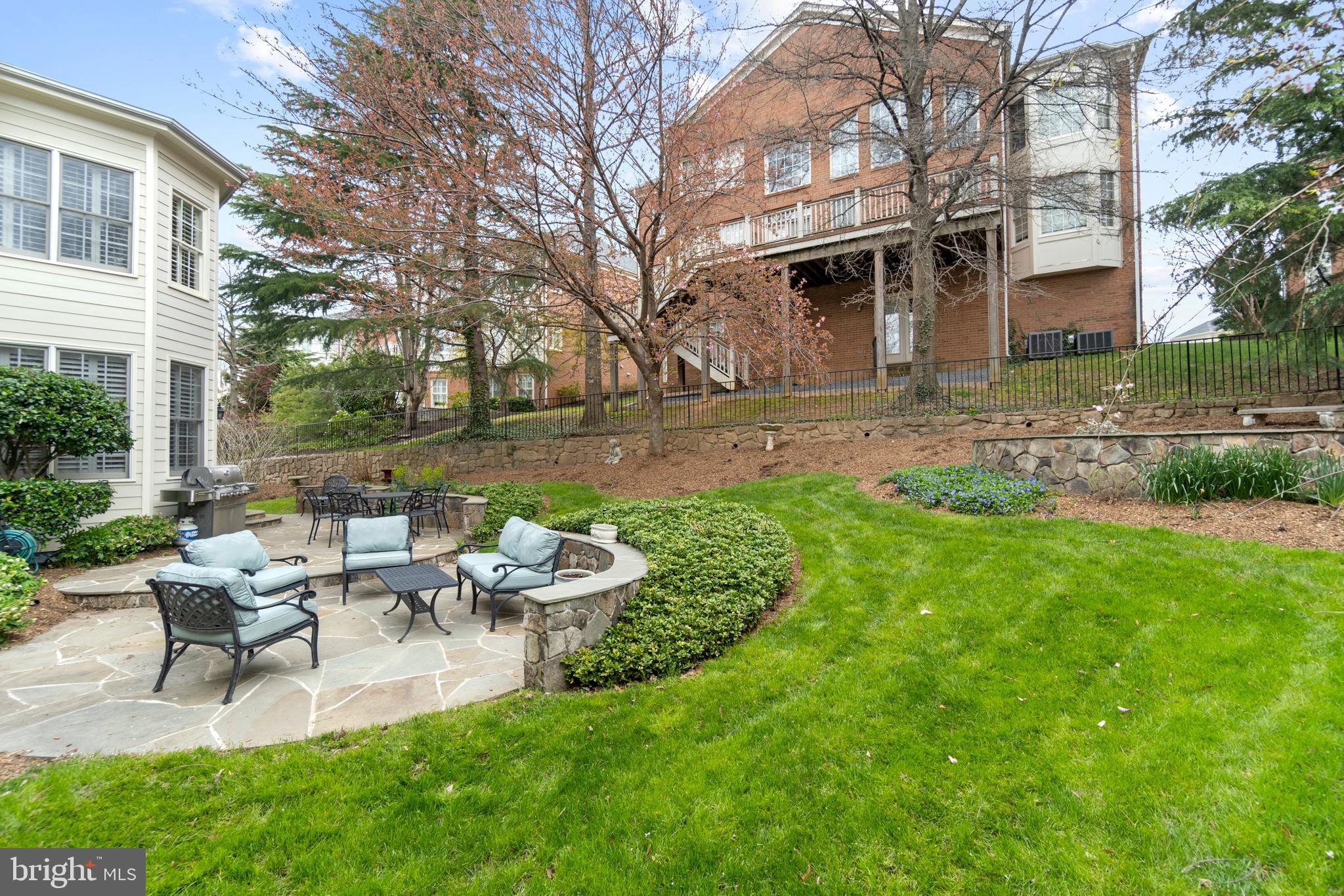 FARRCROFT - Residential