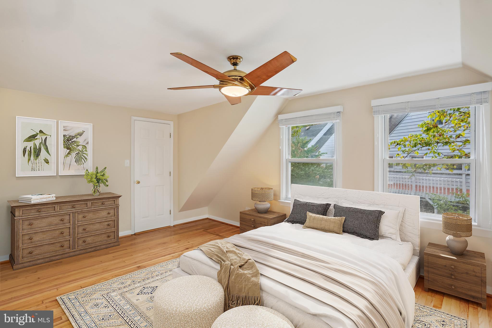 WHEATON  HILLS - Residential