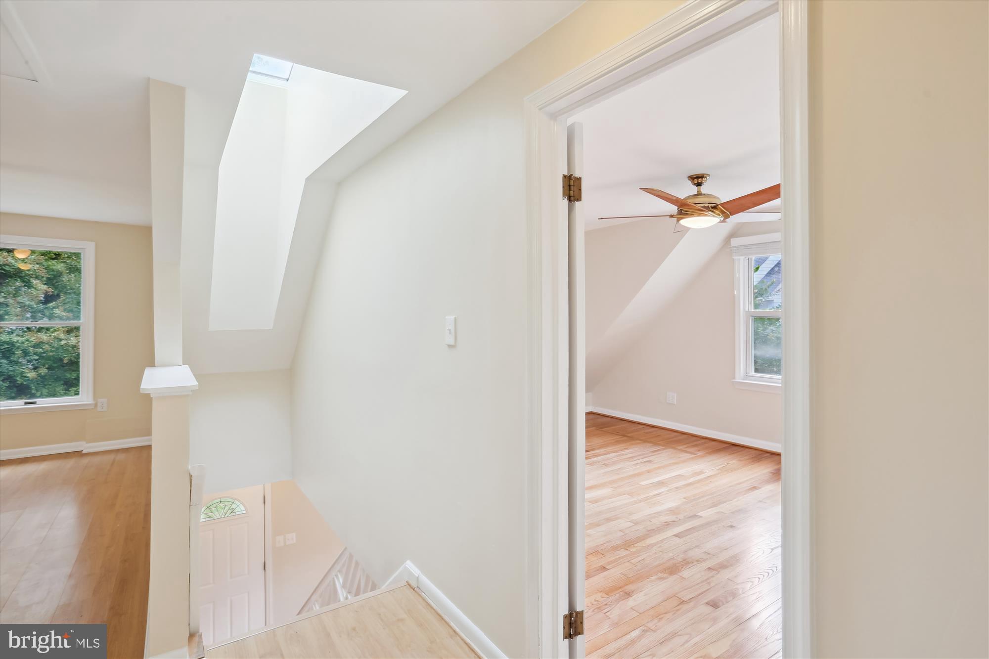 WHEATON  HILLS - Residential