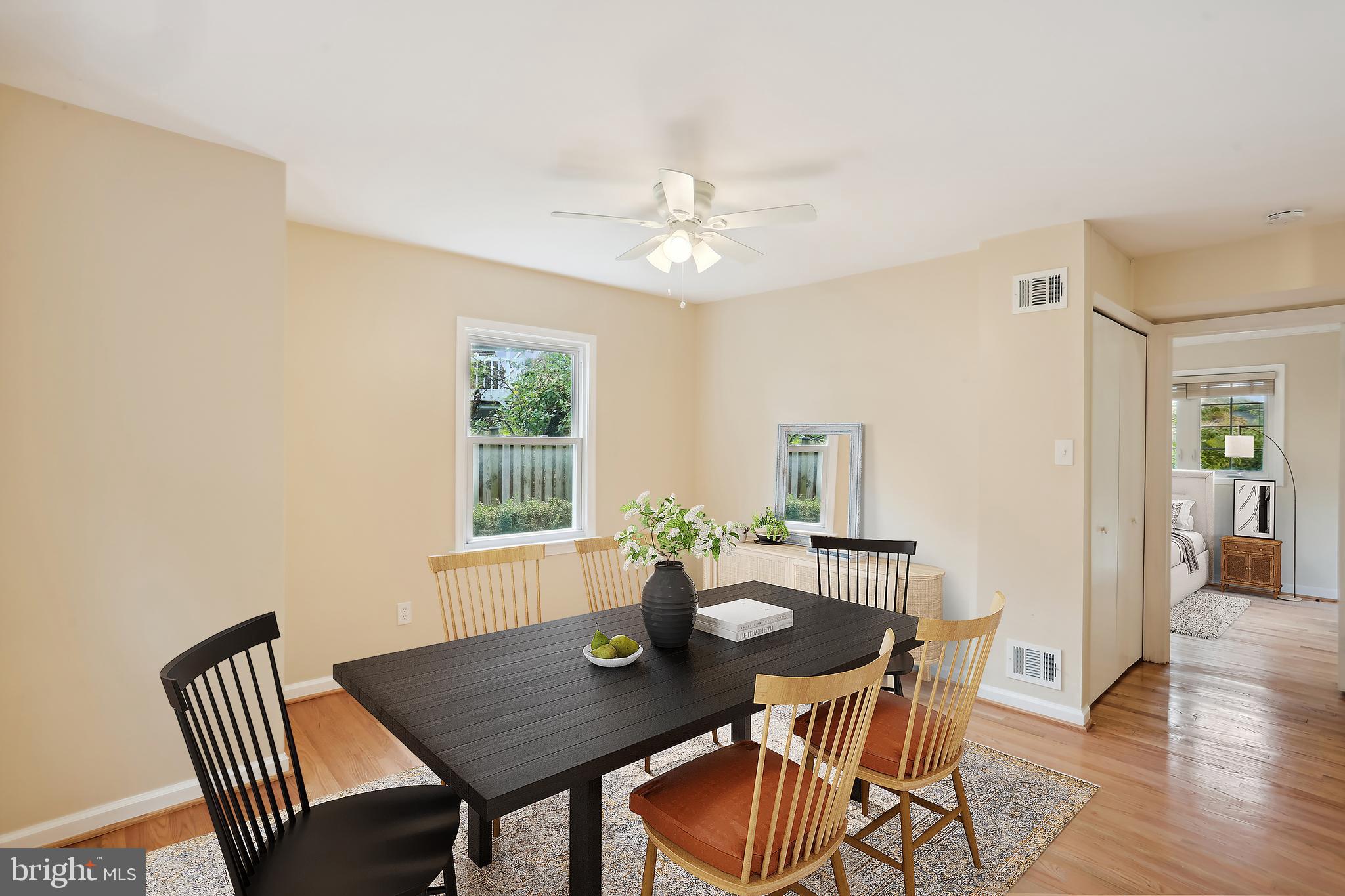 WHEATON  HILLS - Residential