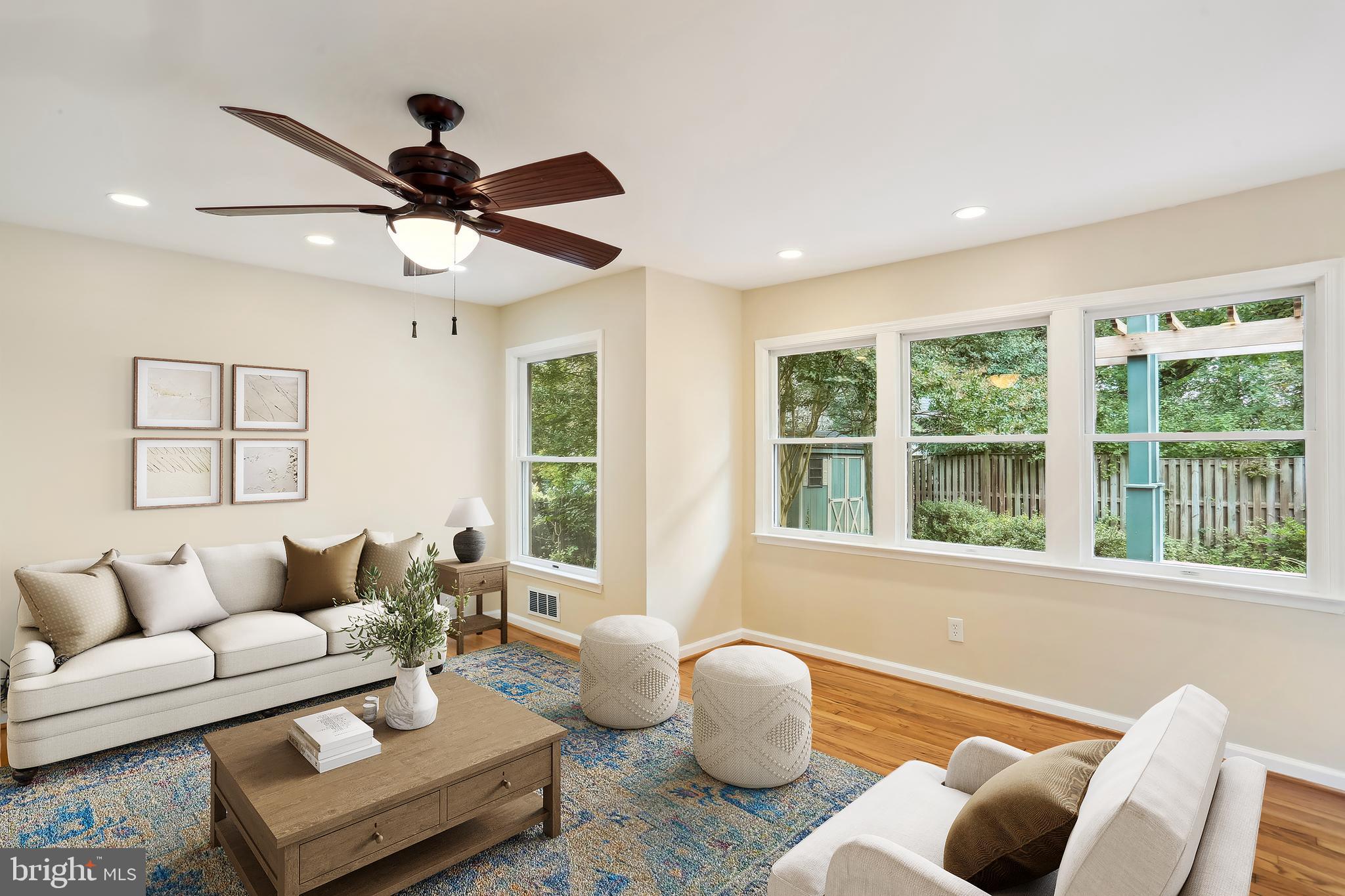 WHEATON  HILLS - Residential