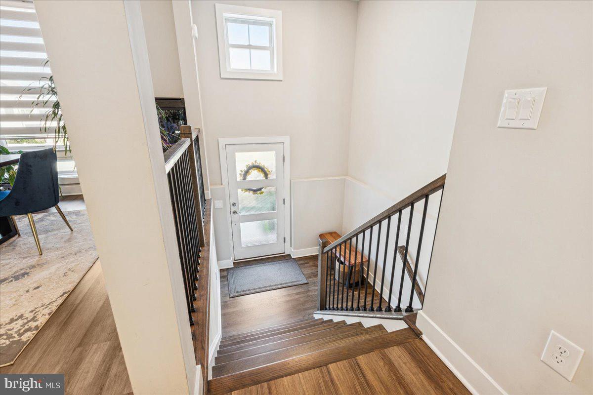 17 E HARTWICK DRIVE