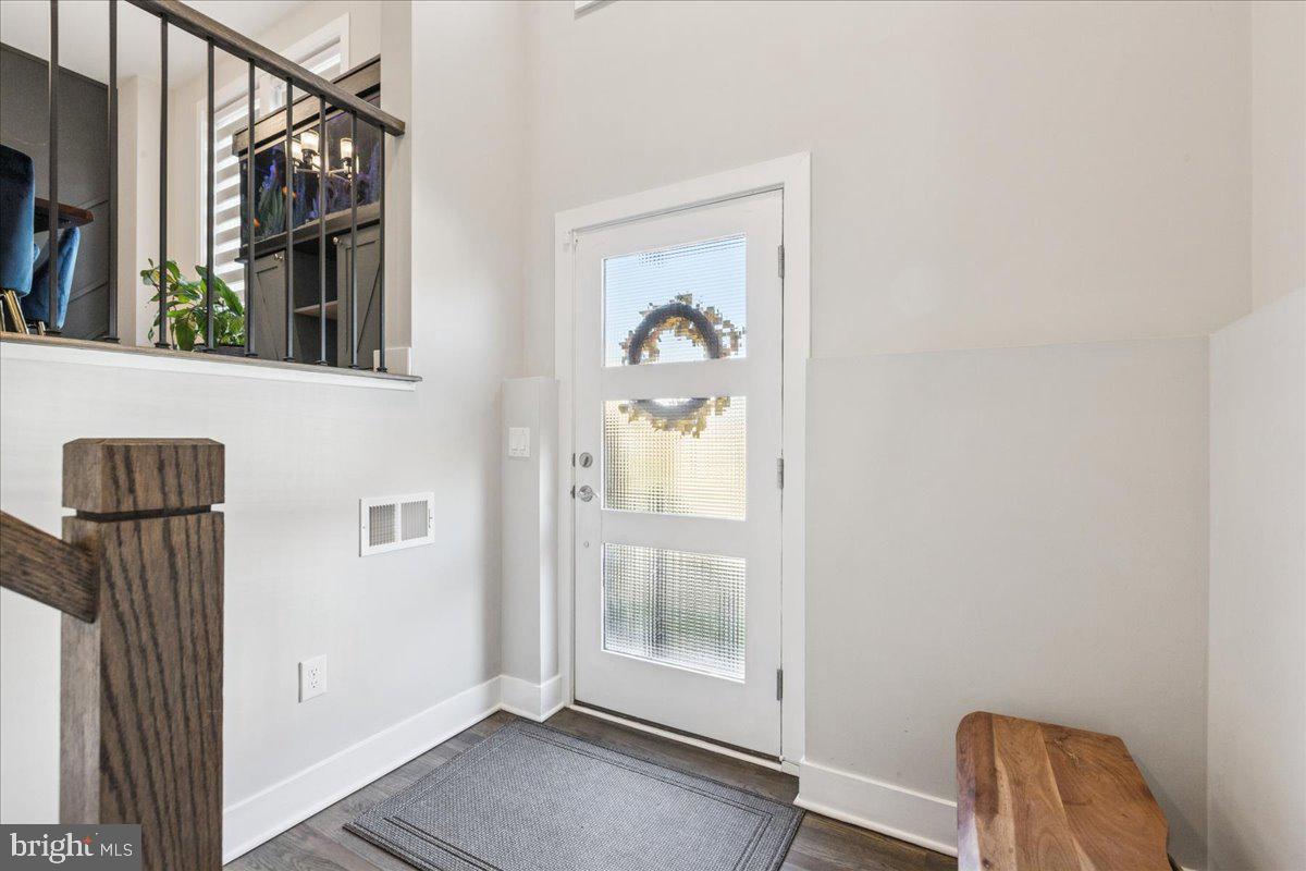 17 E HARTWICK DRIVE