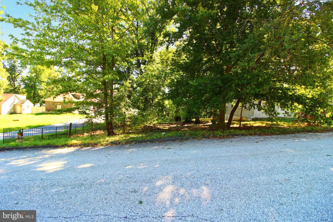 ARDMORE VILLAGE - Land