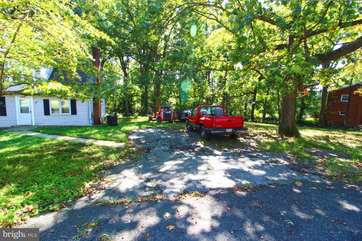 ARDMORE VILLAGE - Land