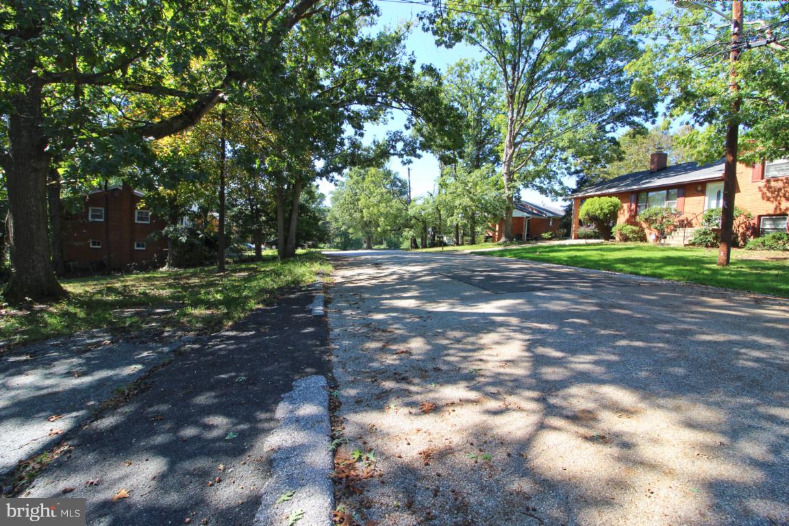 ARDMORE VILLAGE - Land