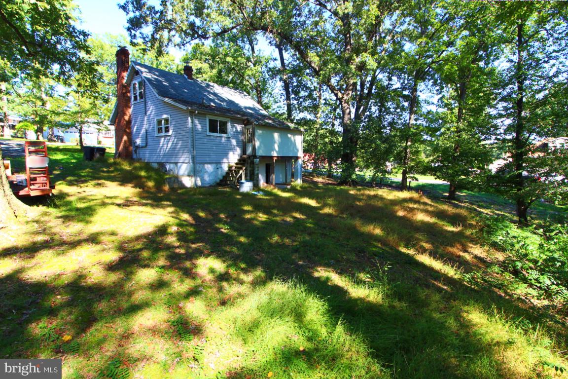 ARDMORE VILLAGE - Land