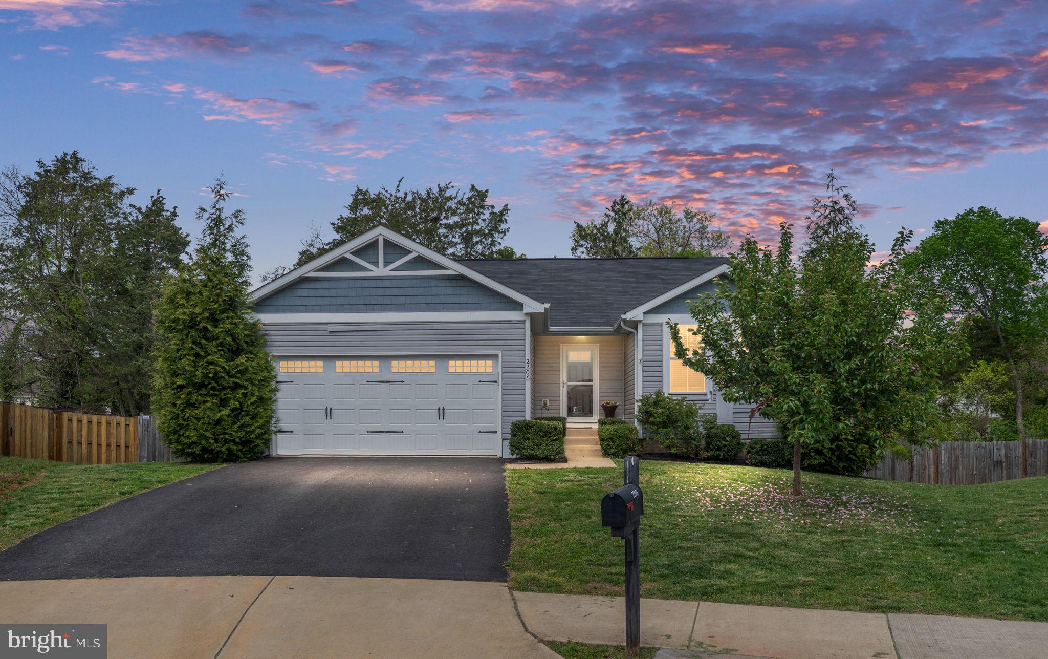 RAPPAHONNOCK LANDING - Residential