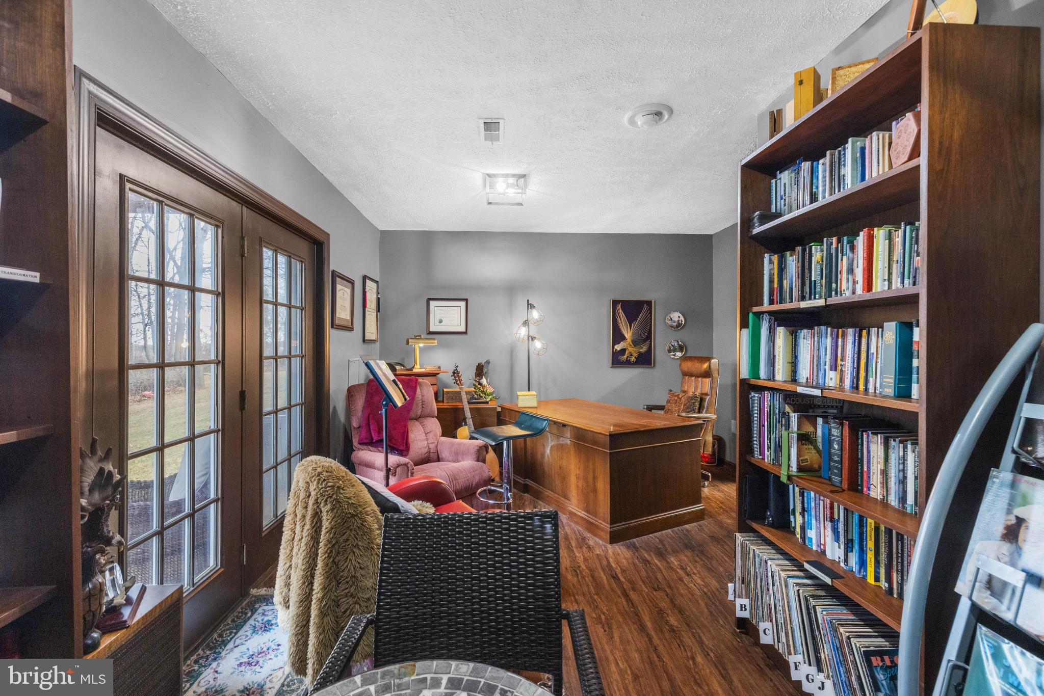 HAPPY CREEK KNOLLS - Residential