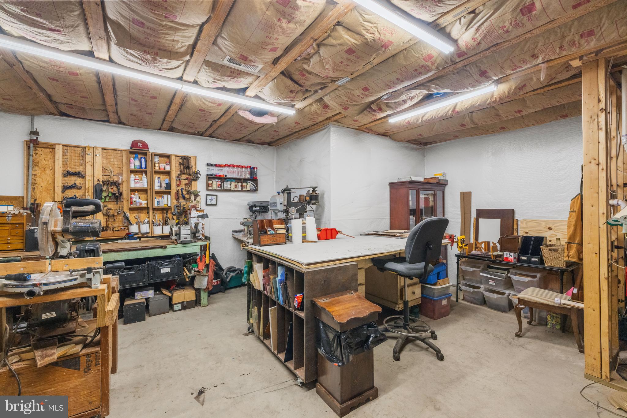 HAPPY CREEK KNOLLS - Residential