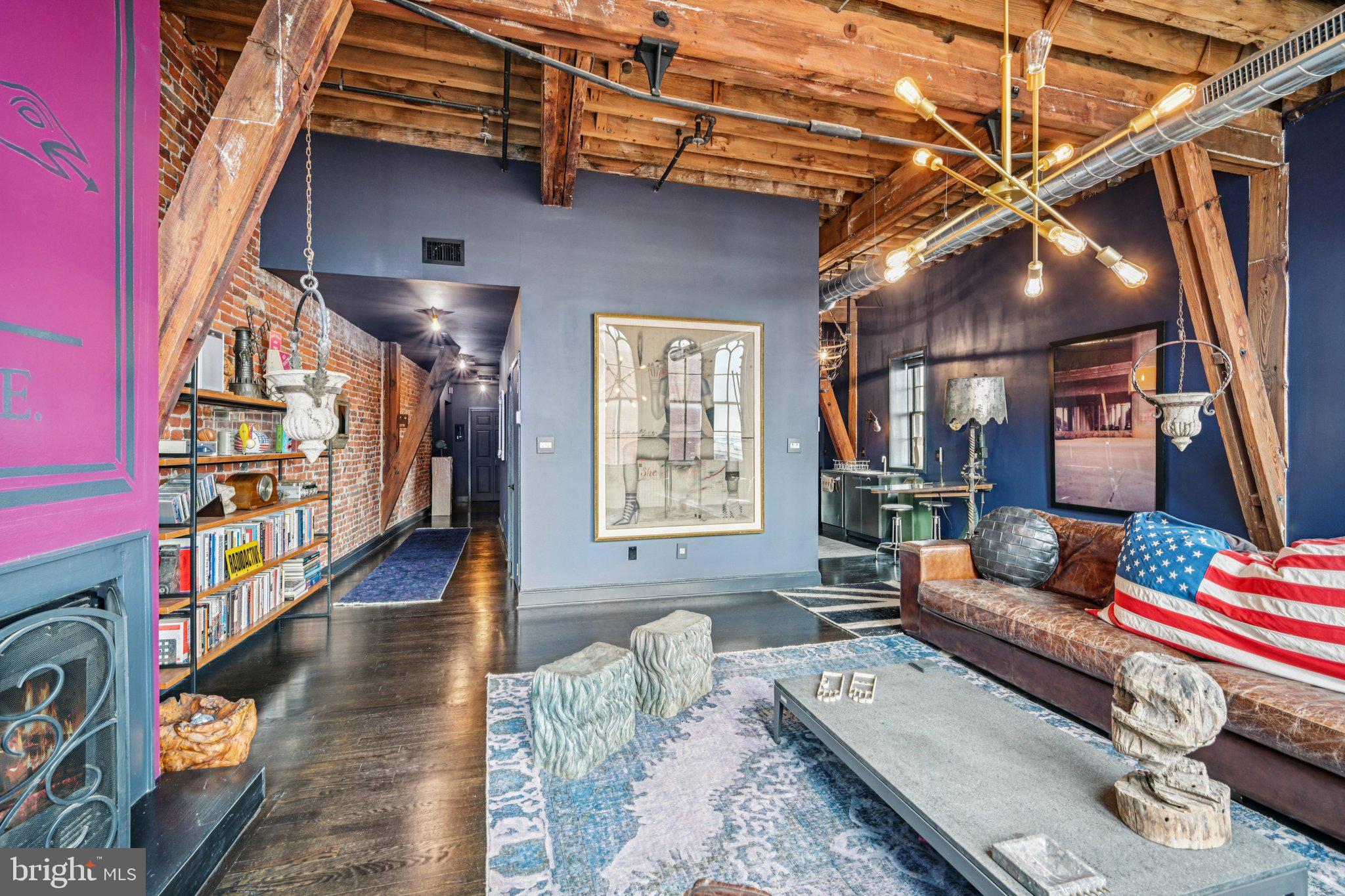 101 ARCH STREET 11 3I