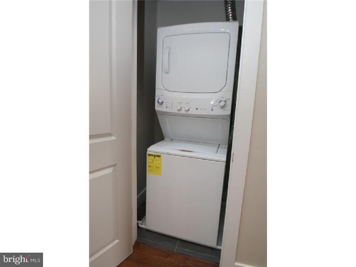 FISHTOWN - Residential Lease