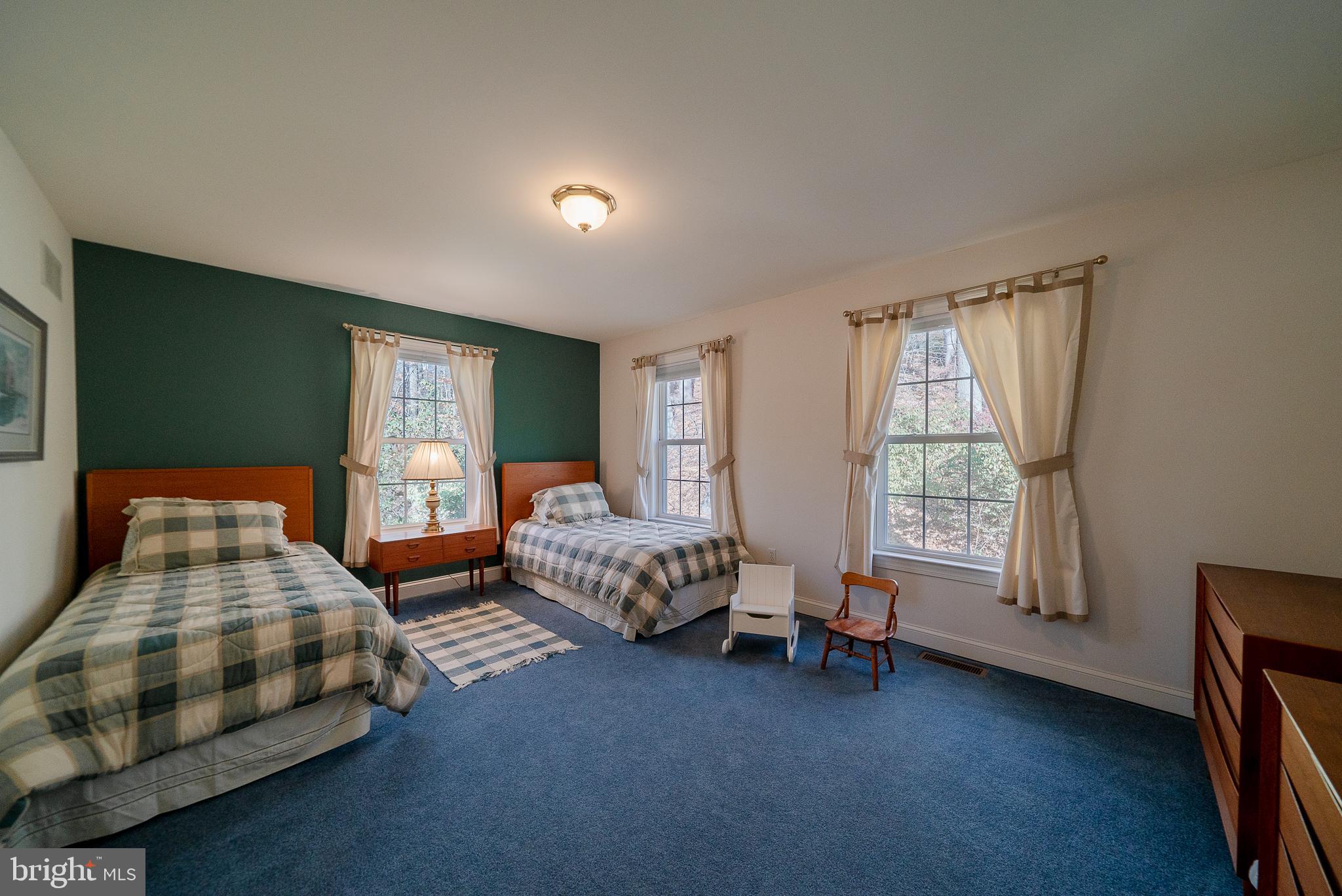 WHITFORD HILLS - Residential