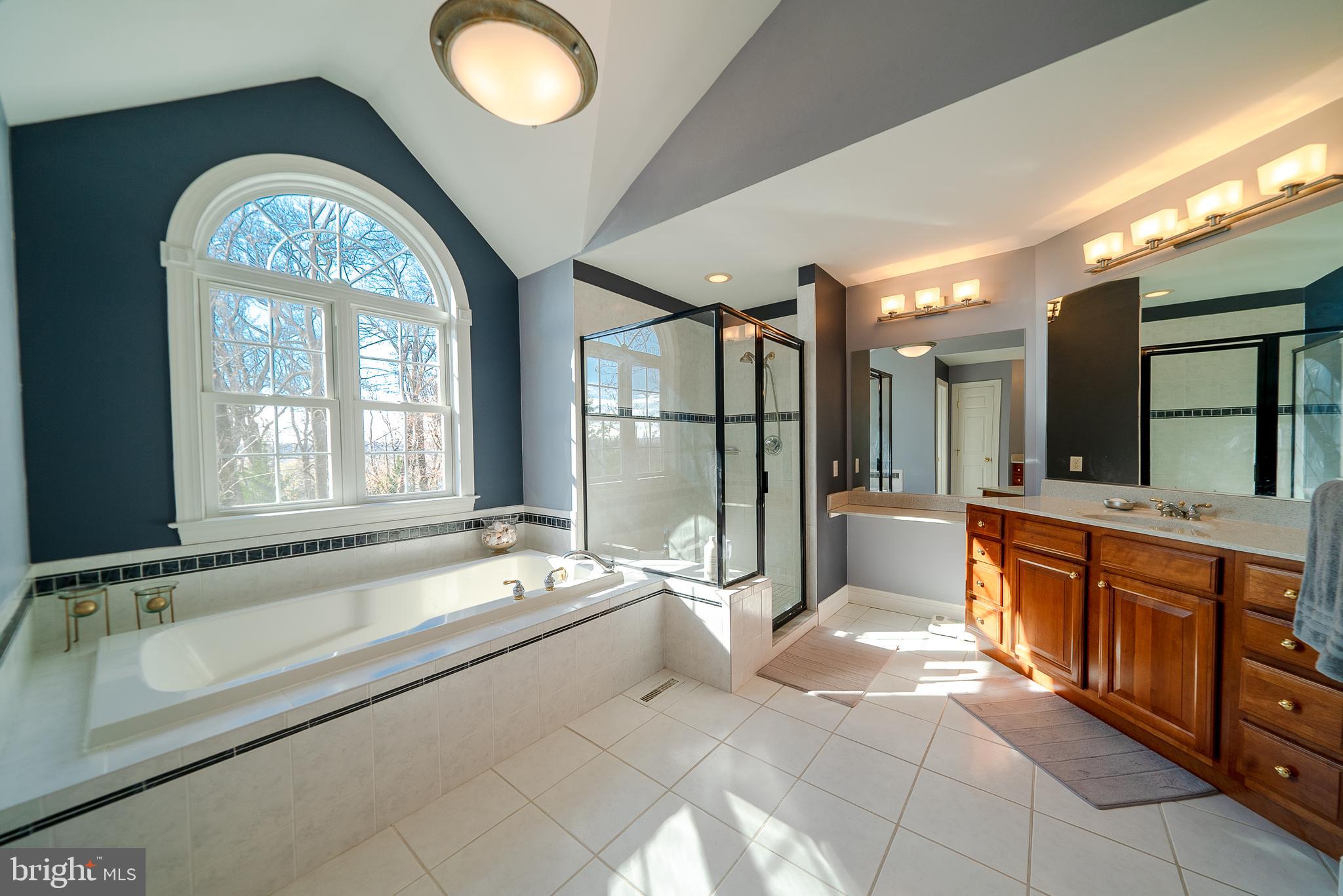 WHITFORD HILLS - Residential