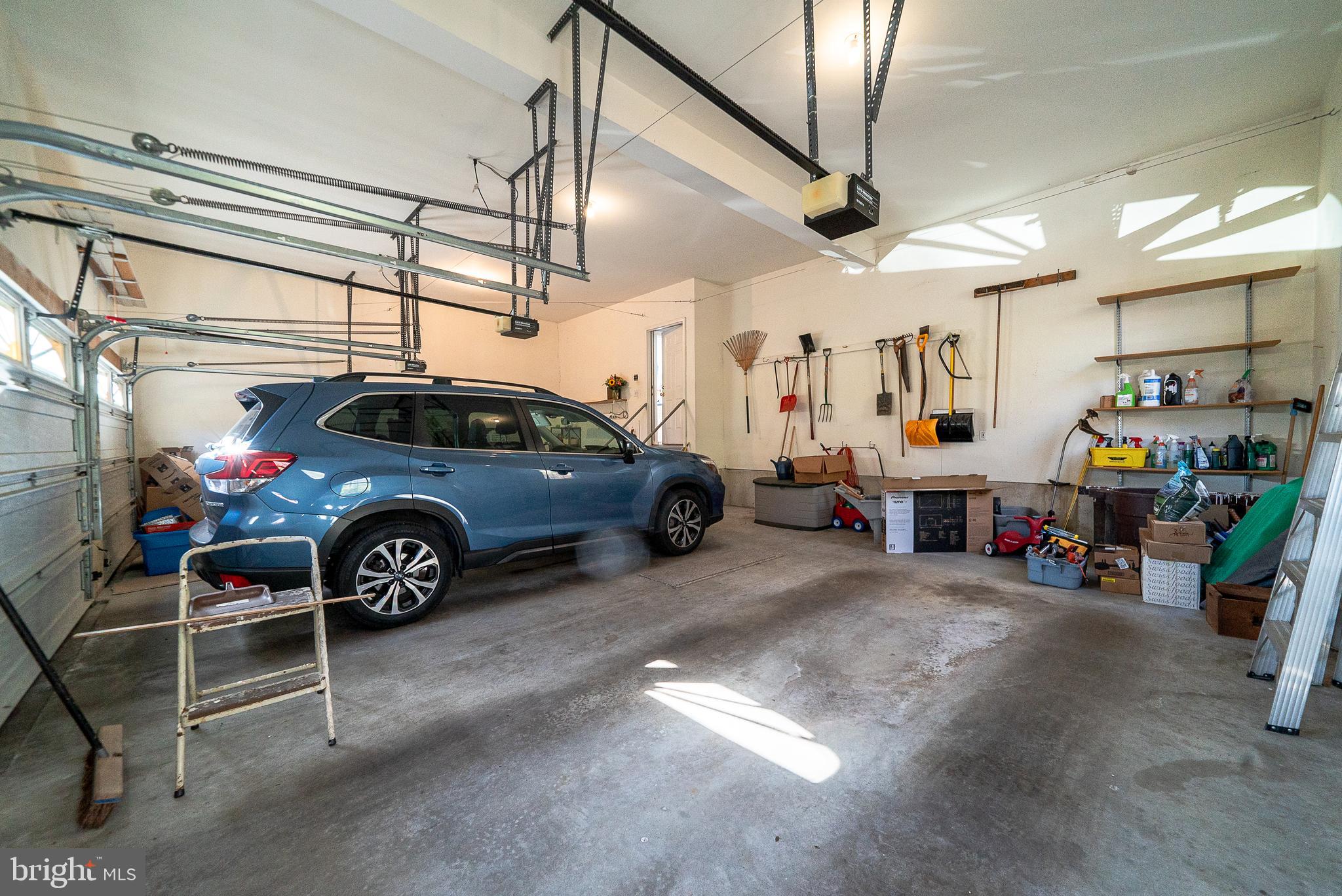 WHITFORD HILLS - Residential