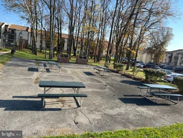 TREETOP CONDO - Residential