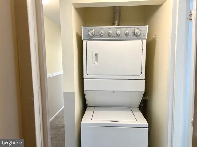 TREETOP CONDO - Residential