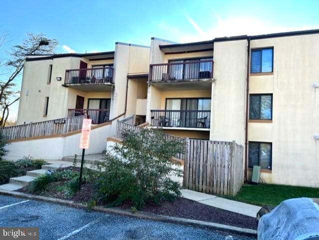 TREETOP CONDO - Residential