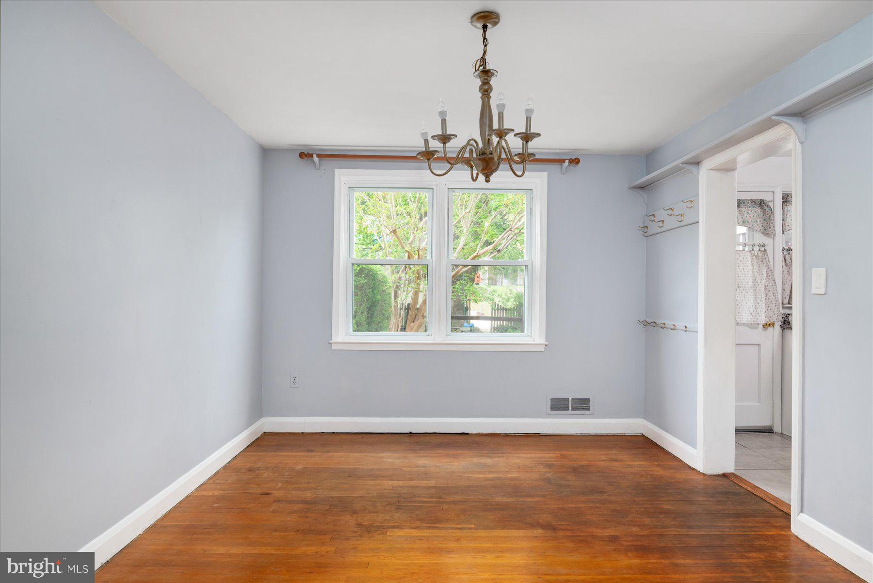 LOCH RAVEN MANOR - Residential