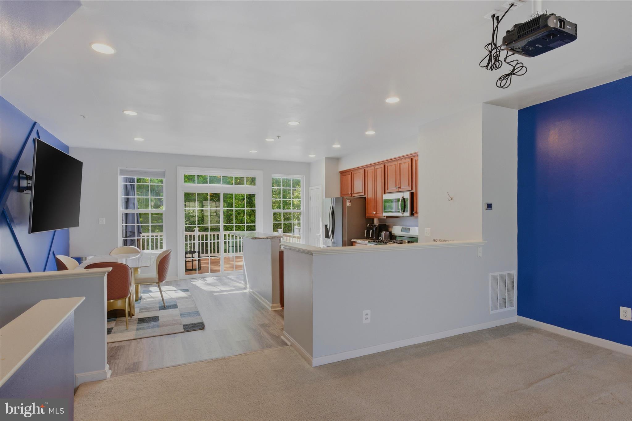 WOODLAND PARK AT WILDEWOOD - Residential